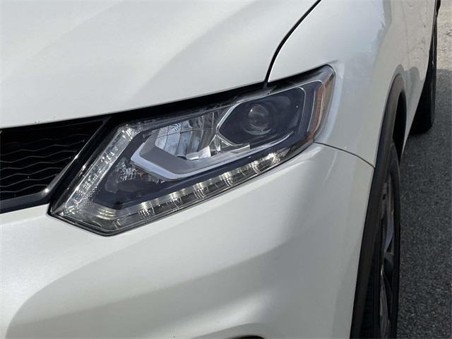 used 2016 Nissan Rogue car, priced at $14,263