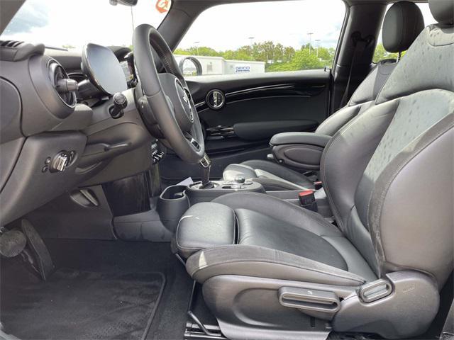 used 2023 MINI Hardtop car, priced at $21,089