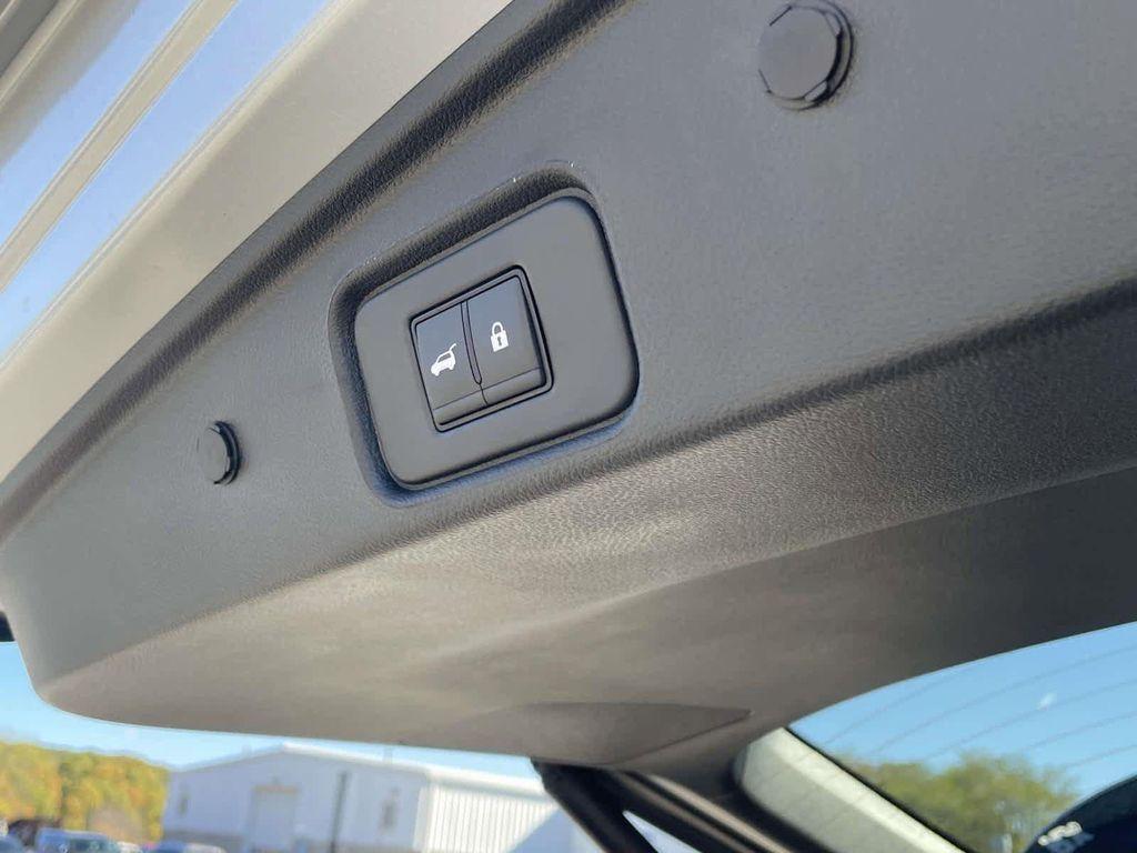 new 2025 Nissan Pathfinder car, priced at $36,150