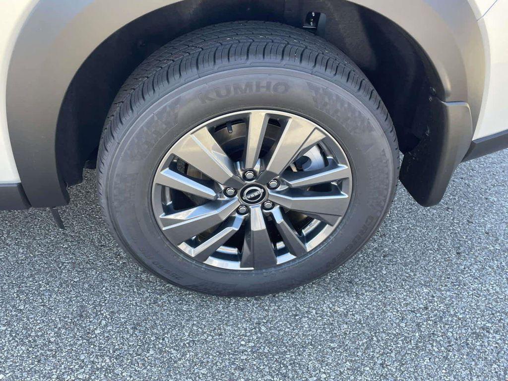 new 2025 Nissan Pathfinder car, priced at $36,150