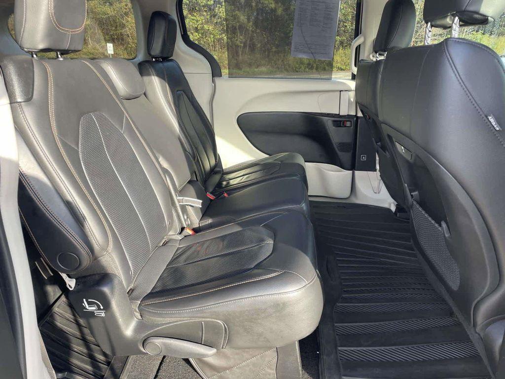 used 2018 Chrysler Pacifica car, priced at $10,550