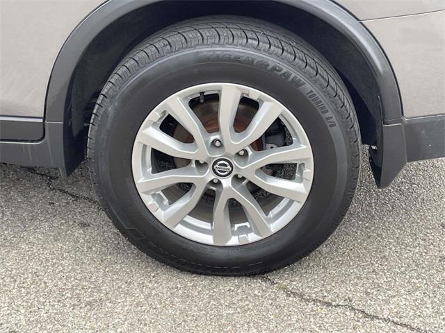 used 2020 Nissan Rogue car, priced at $19,233