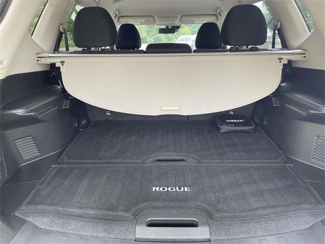 used 2020 Nissan Rogue car, priced at $19,233