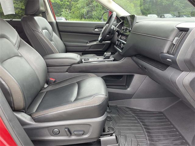 used 2023 Nissan Pathfinder car, priced at $35,063