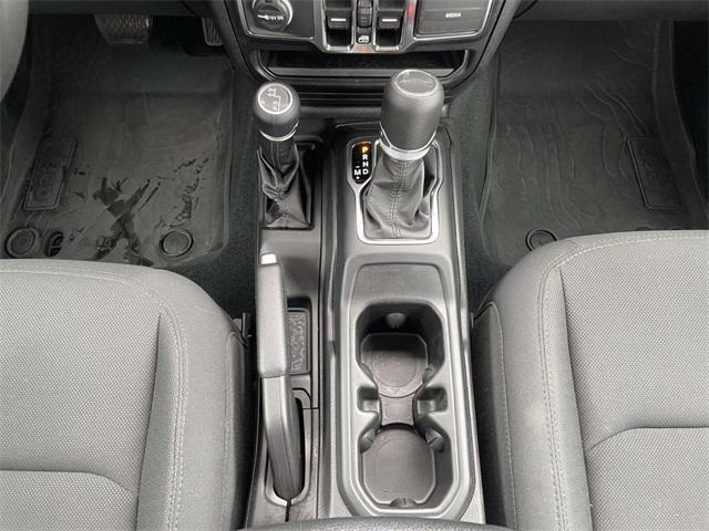 used 2022 Jeep Gladiator car, priced at $30,981