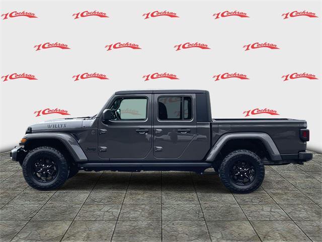 used 2022 Jeep Gladiator car, priced at $30,981