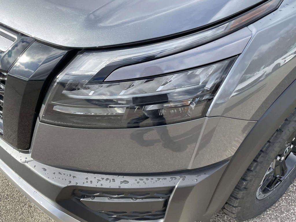 new 2025 Nissan Pathfinder car, priced at $38,735