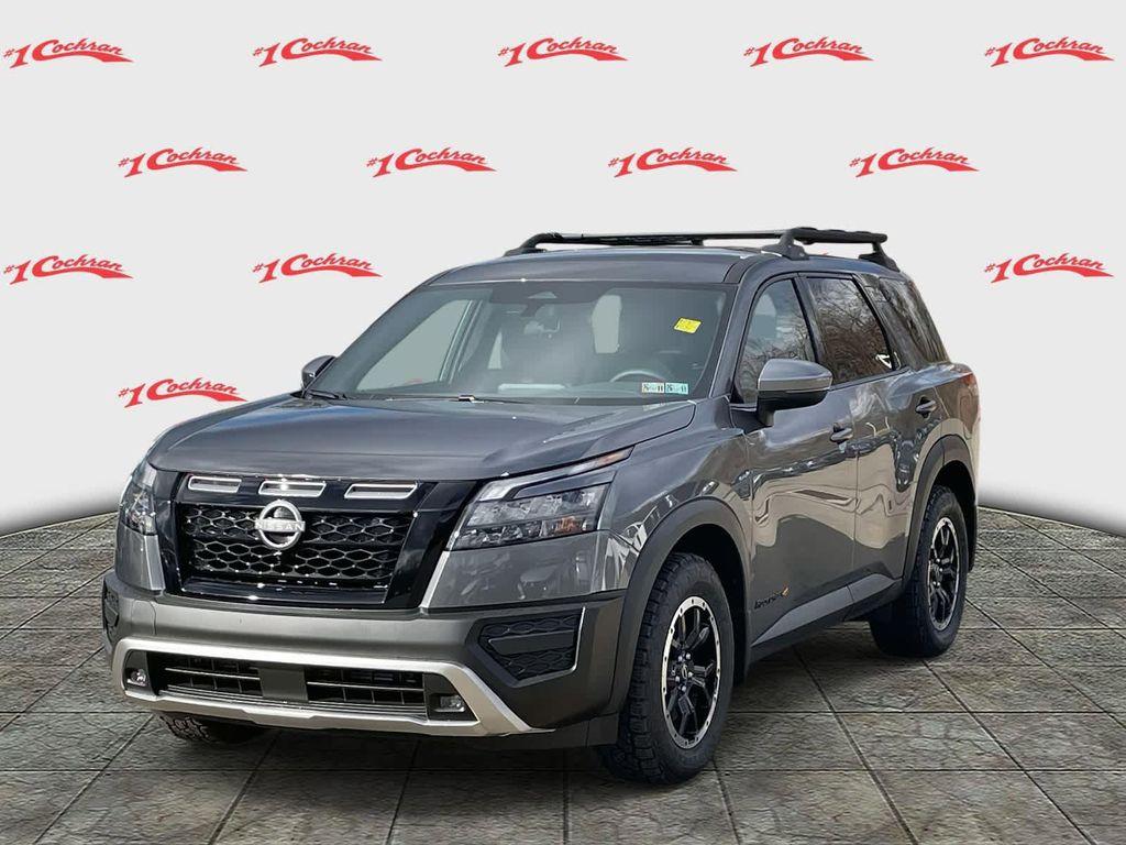 new 2025 Nissan Pathfinder car, priced at $38,735