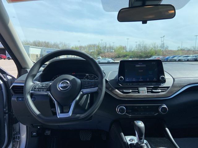used 2023 Nissan Altima car, priced at $22,000