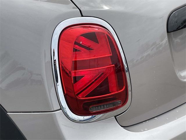 used 2023 MINI Hardtop car, priced at $27,550