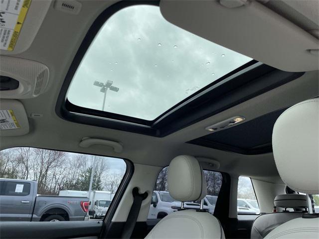 used 2023 MINI Hardtop car, priced at $27,550