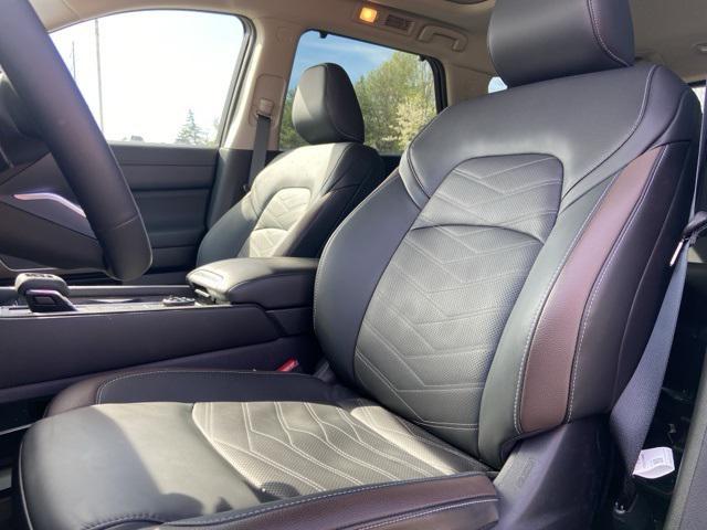 used 2024 Nissan Pathfinder car, priced at $45,981