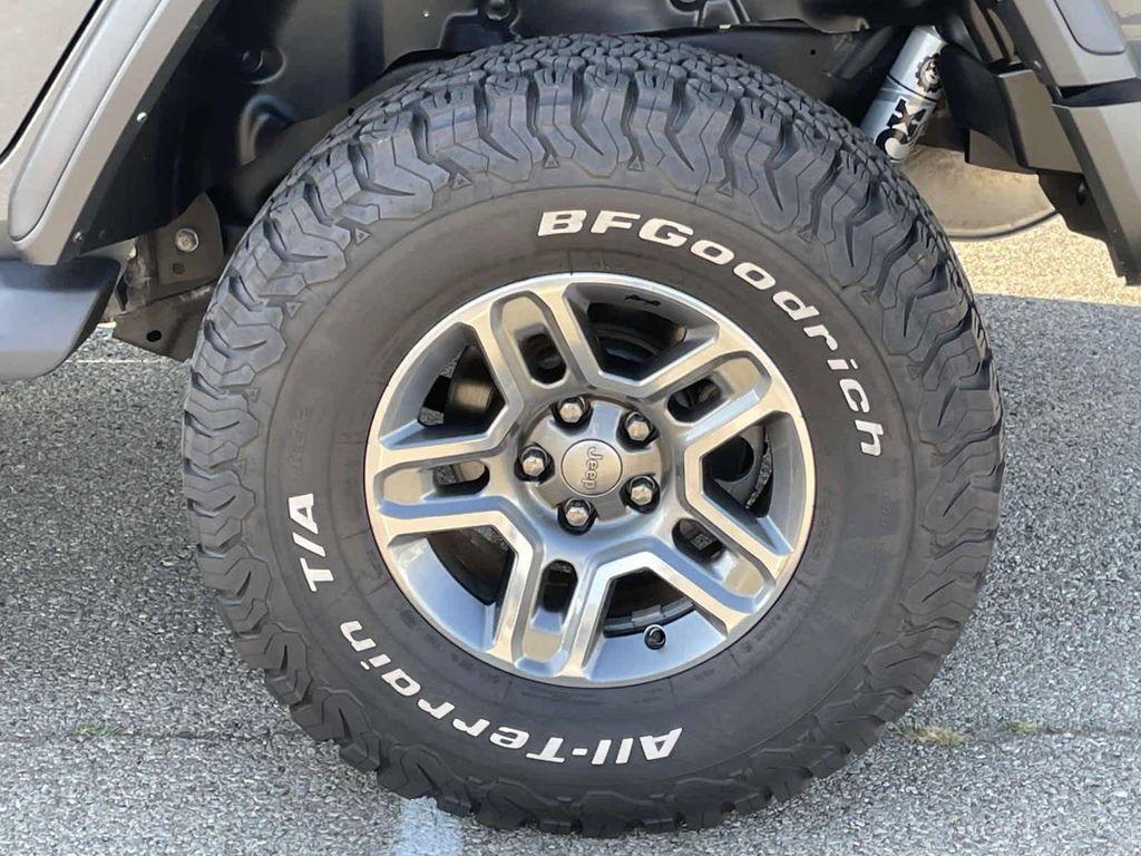 used 2022 Jeep Wrangler Unlimited car, priced at $36,000