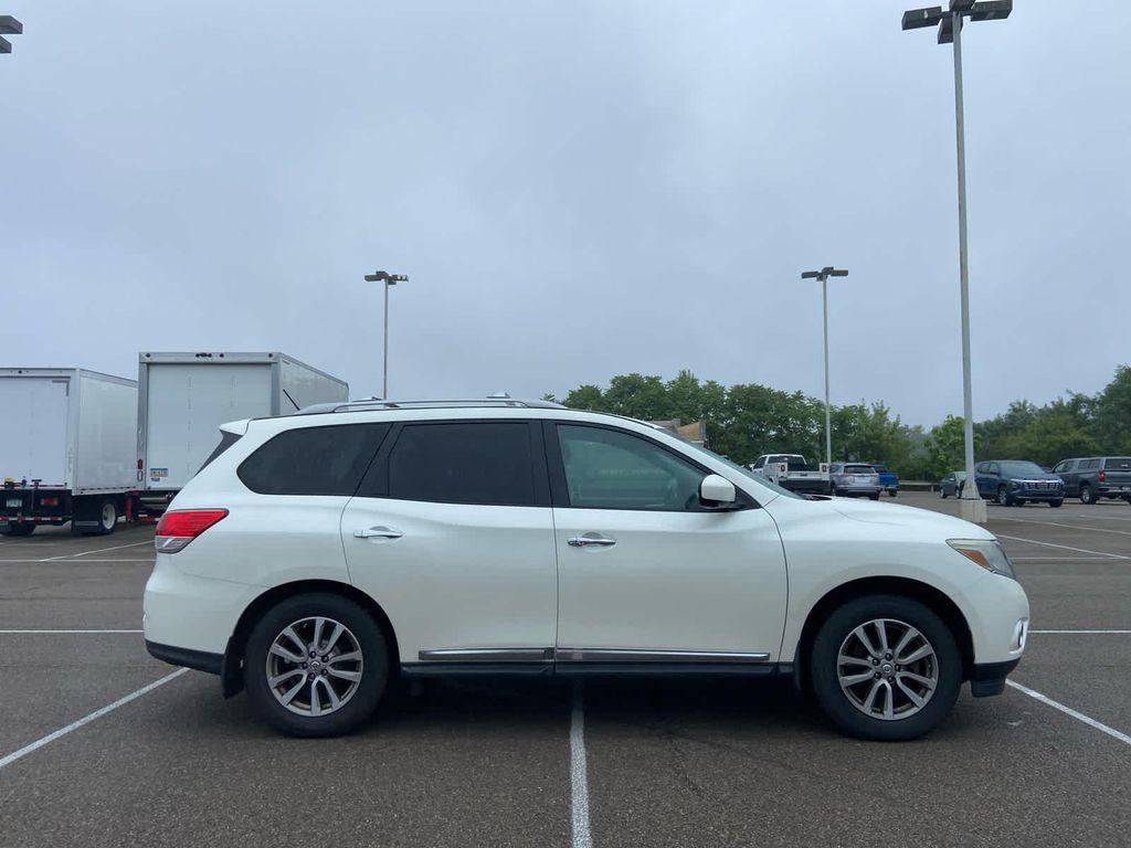 used 2016 Nissan Pathfinder car, priced at $11,470