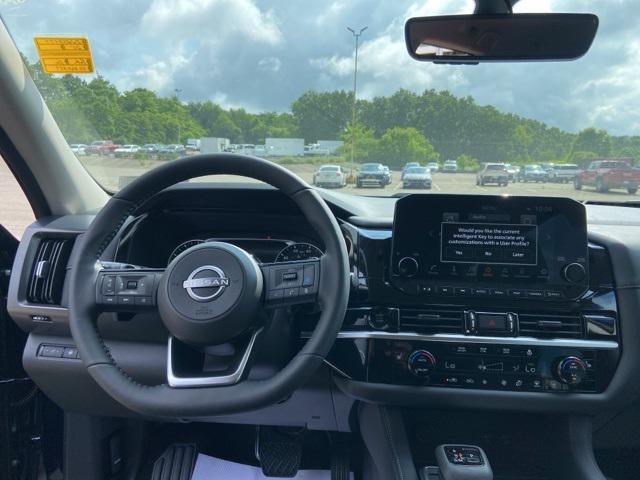 new 2025 Nissan Pathfinder car, priced at $42,716