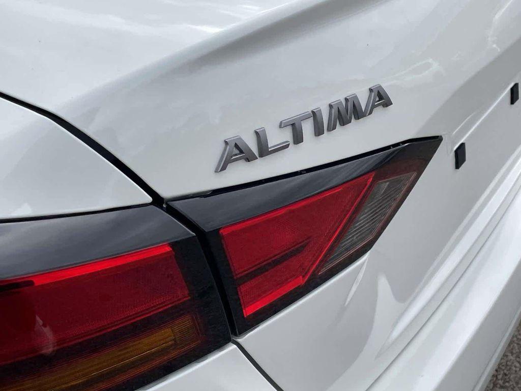 new 2025 Nissan Altima car, priced at $30,418