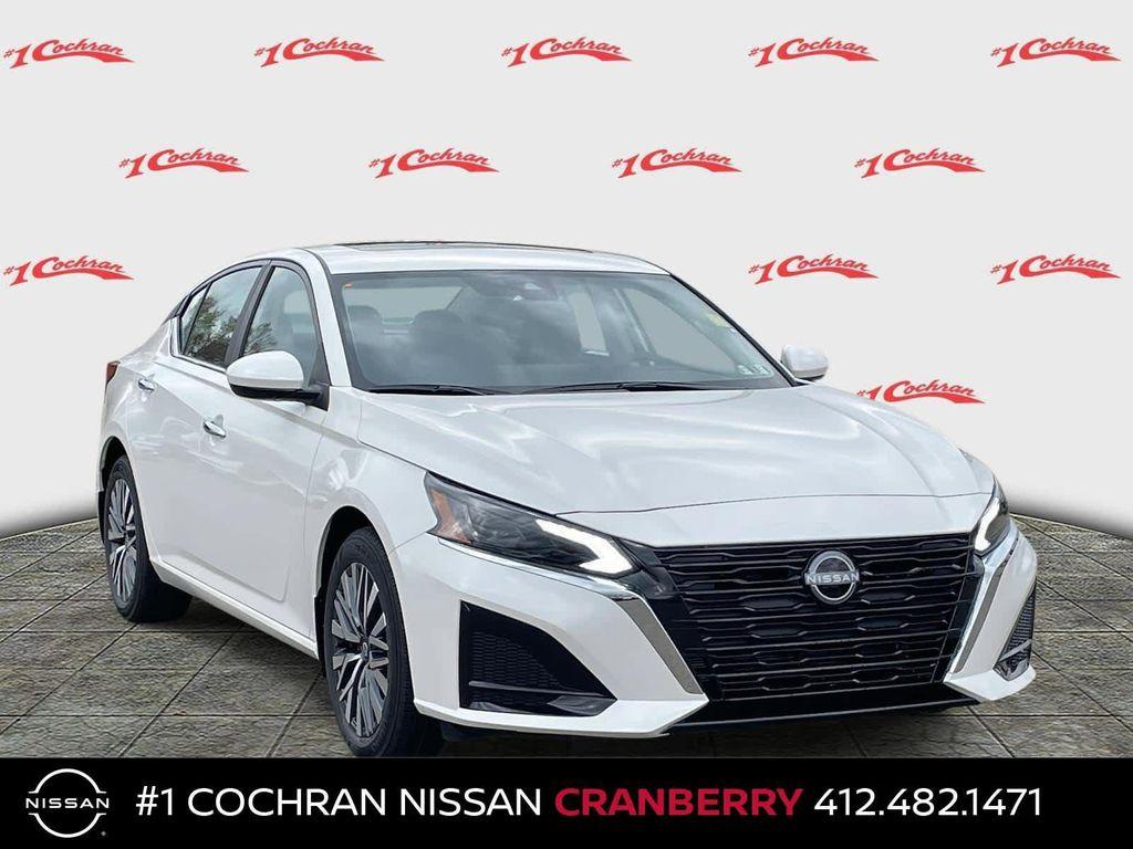 new 2025 Nissan Altima car, priced at $30,418