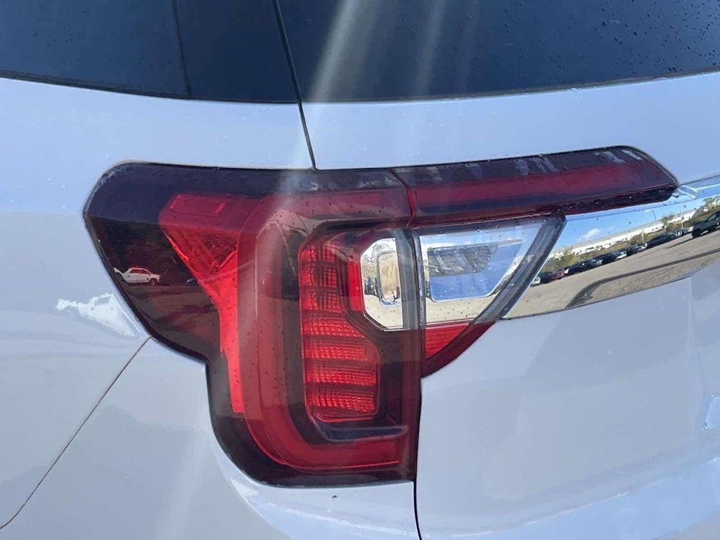 used 2023 GMC Acadia car, priced at $28,550