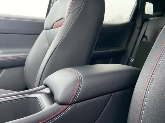 new 2025 Nissan Kicks car, priced at $28,989