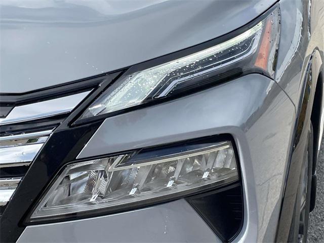 used 2024 Nissan Rogue car, priced at $34,932