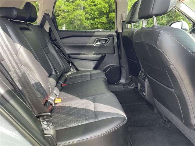 used 2024 Nissan Rogue car, priced at $34,932