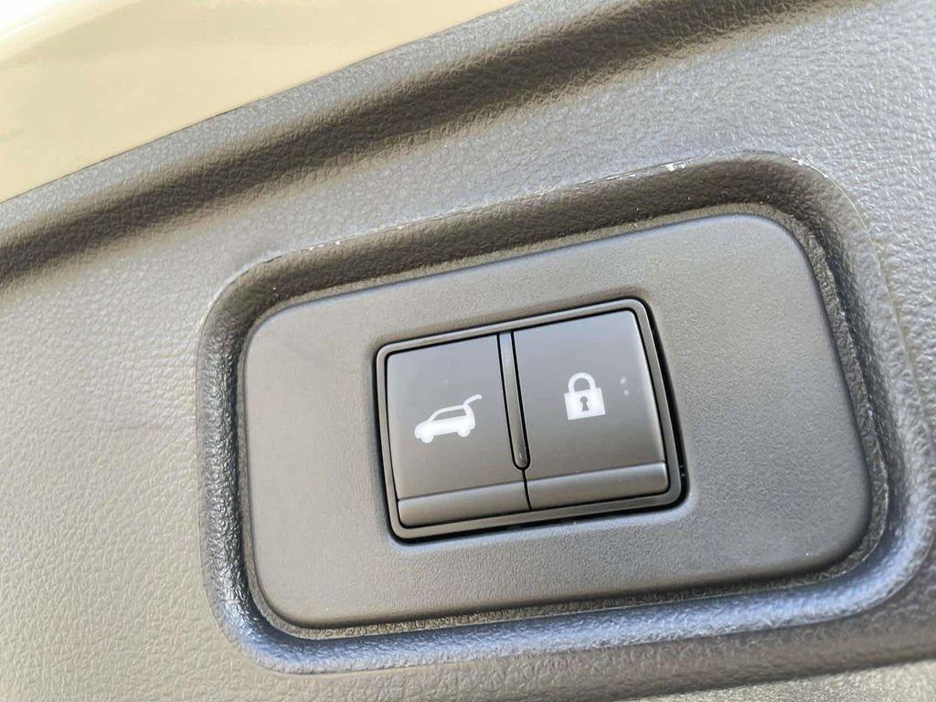 new 2025 Nissan Pathfinder car, priced at $38,657