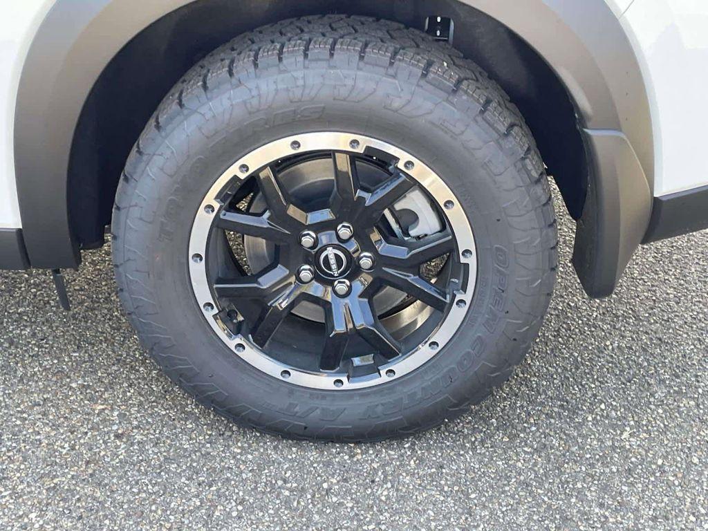 new 2025 Nissan Pathfinder car, priced at $38,657