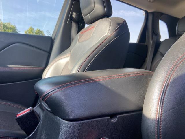 used 2014 Jeep Cherokee car, priced at $12,534
