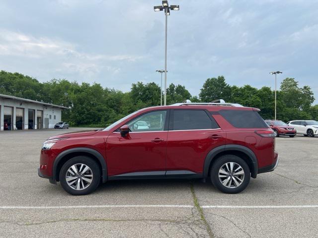 used 2023 Nissan Pathfinder car, priced at $35,611