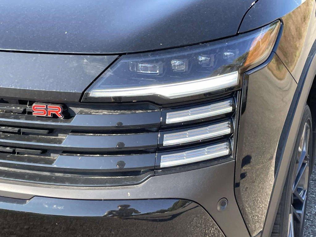 new 2025 Nissan Kicks car, priced at $31,064