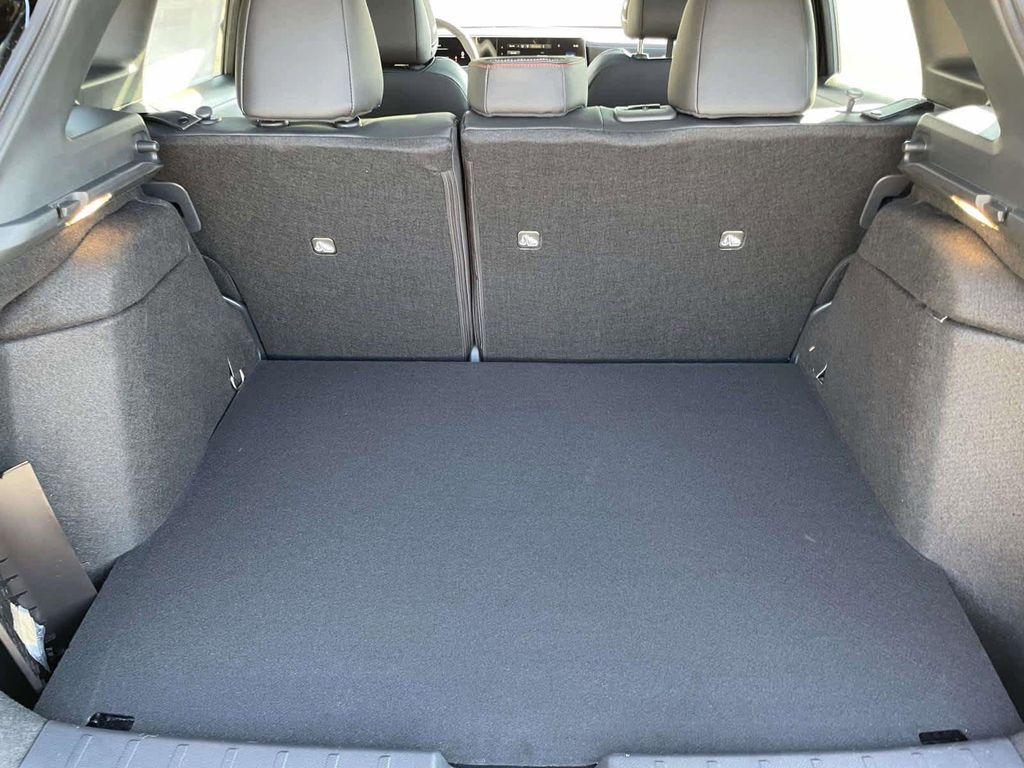 new 2025 Nissan Kicks car, priced at $31,064