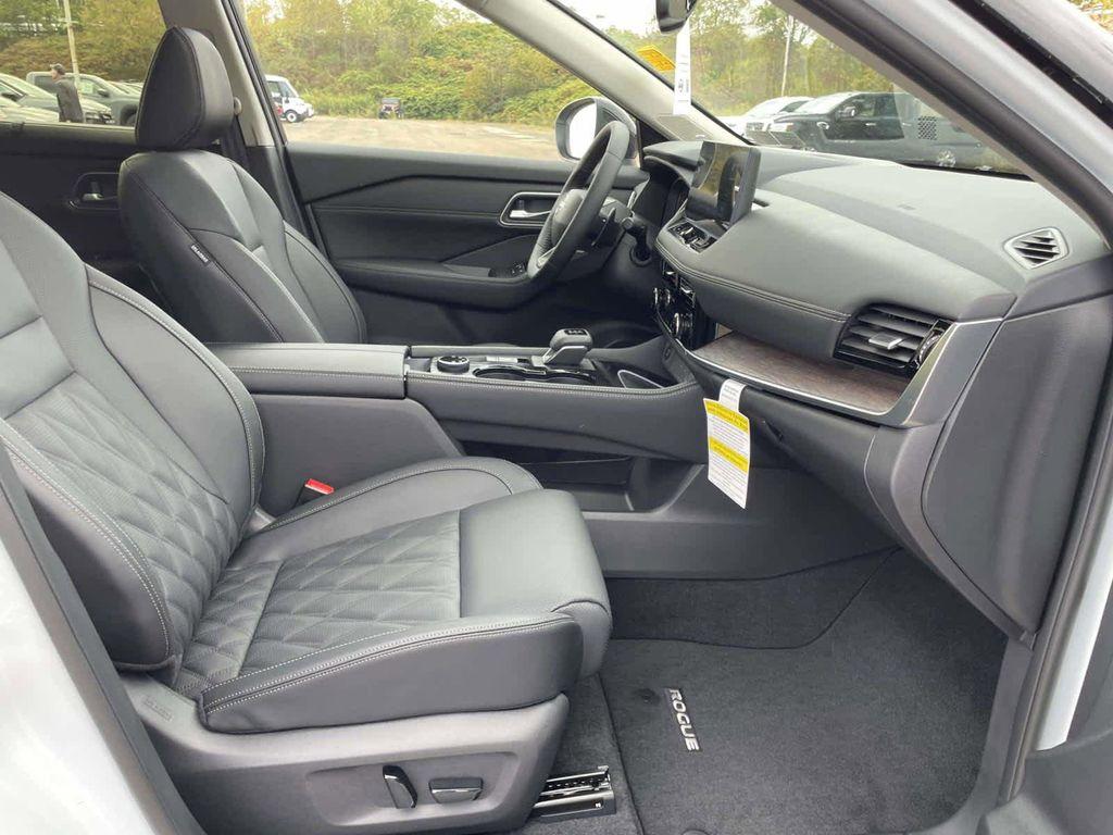 new 2026 Nissan Rogue car, priced at $39,664