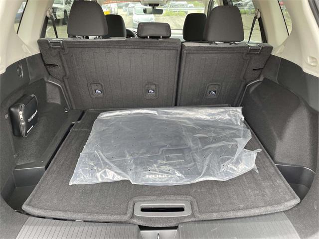 used 2022 Nissan Rogue car, priced at $24,904