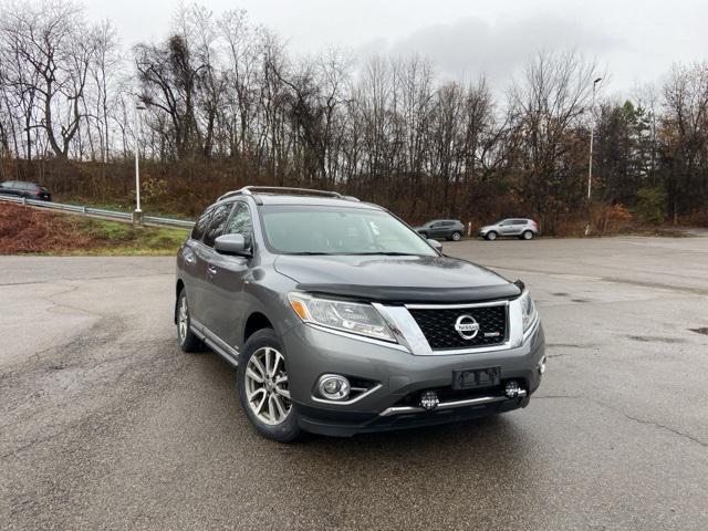 used 2015 Nissan Pathfinder car, priced at $11,930