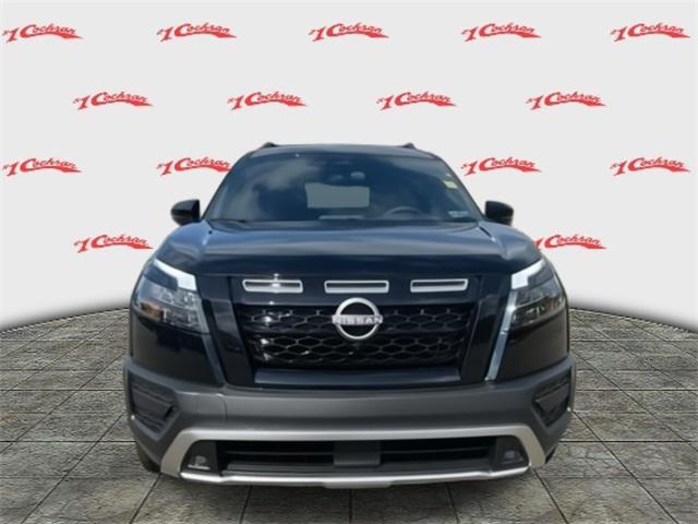 new 2025 Nissan Pathfinder car, priced at $43,360