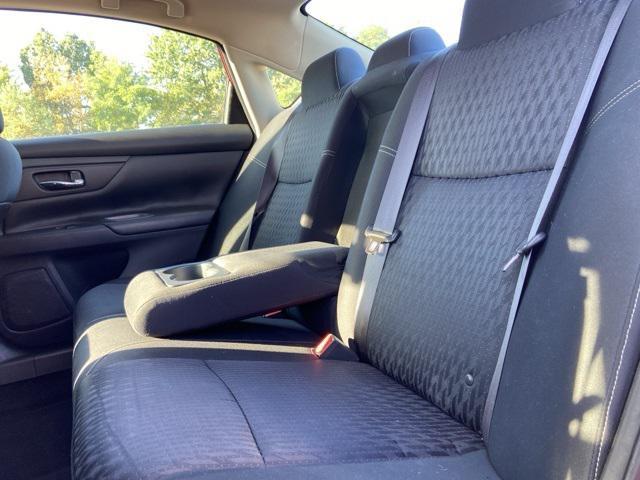 used 2017 Nissan Altima car