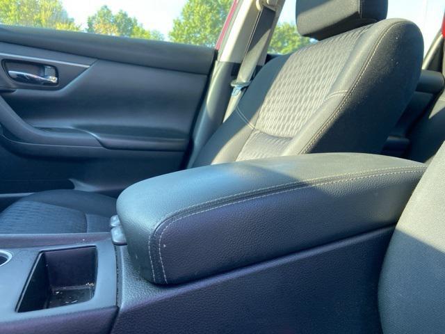 used 2017 Nissan Altima car