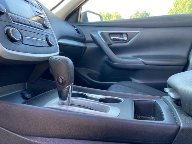 used 2017 Nissan Altima car