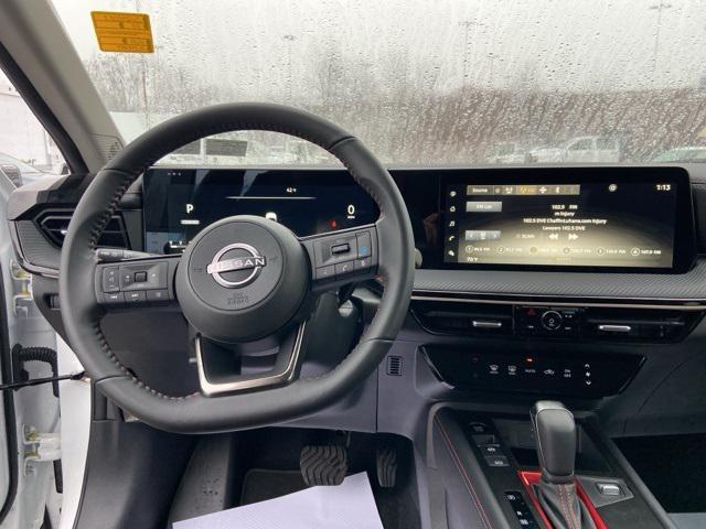 new 2025 Nissan Kicks car, priced at $29,028