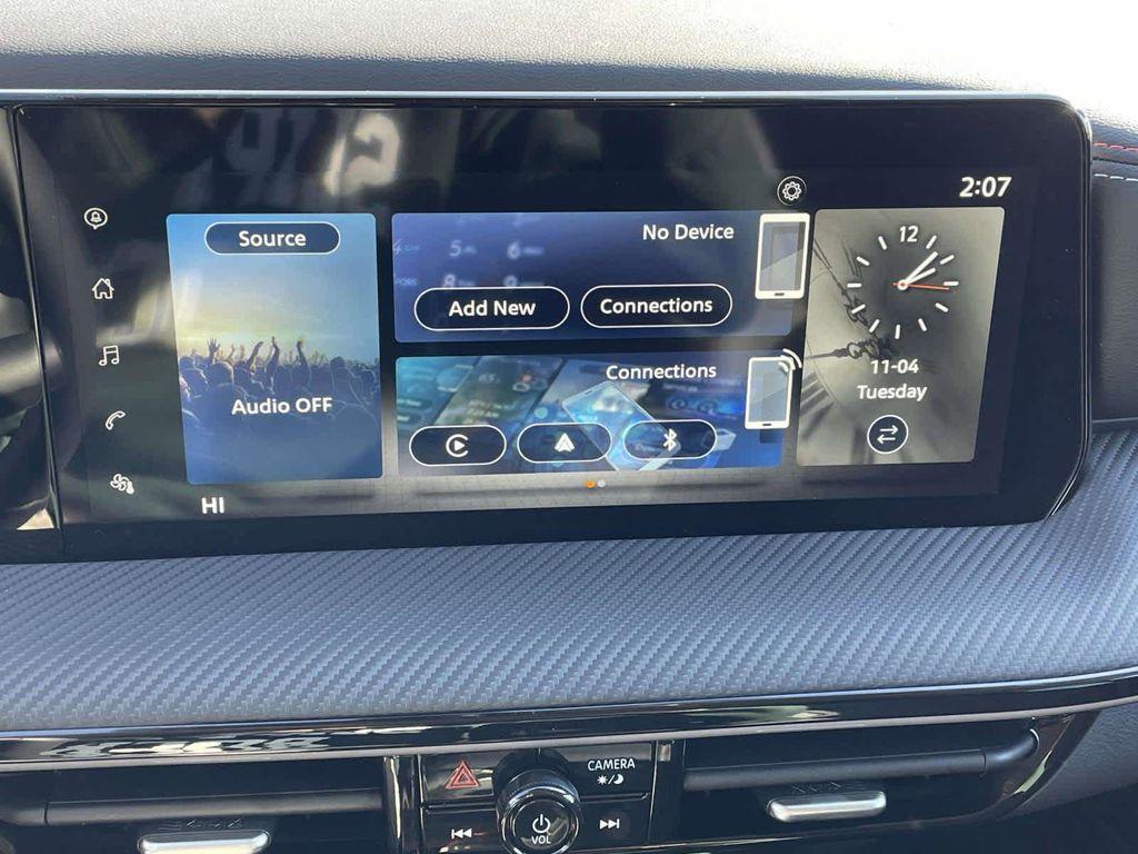 new 2025 Nissan Kicks car, priced at $28,028