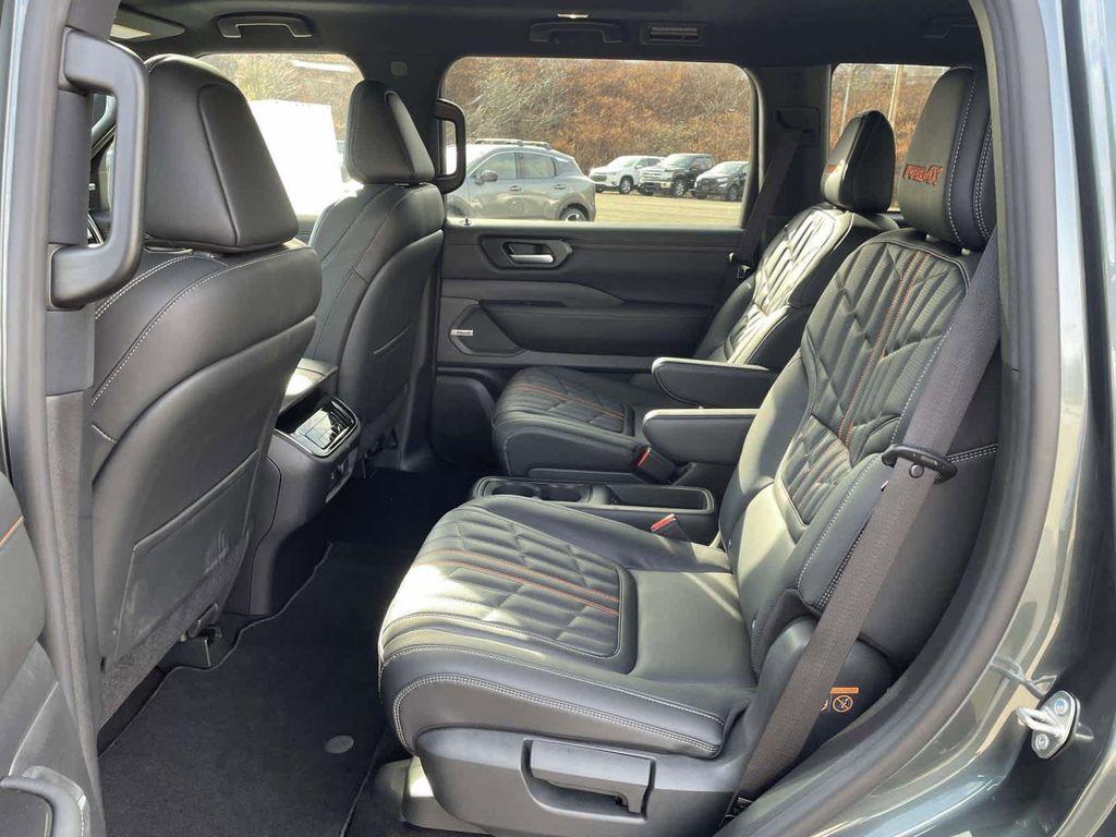 new 2026 Nissan Armada car, priced at $85,370