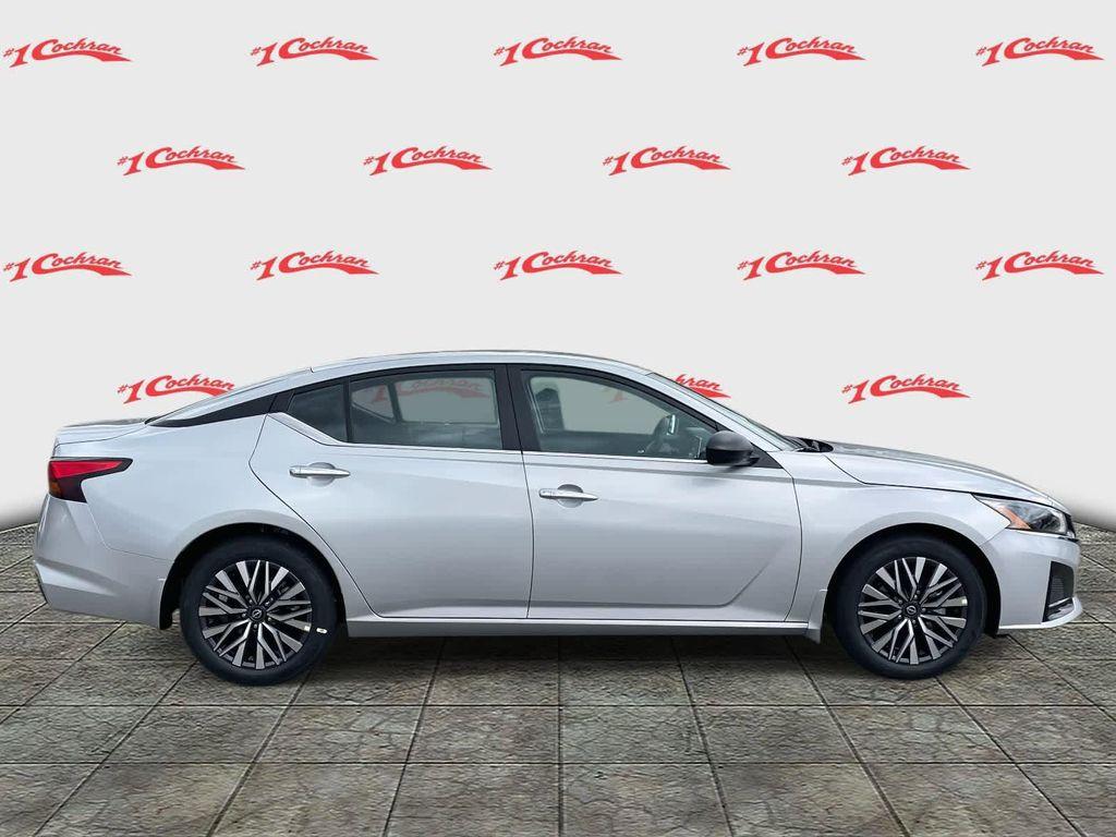 new 2025 Nissan Altima car, priced at $27,572