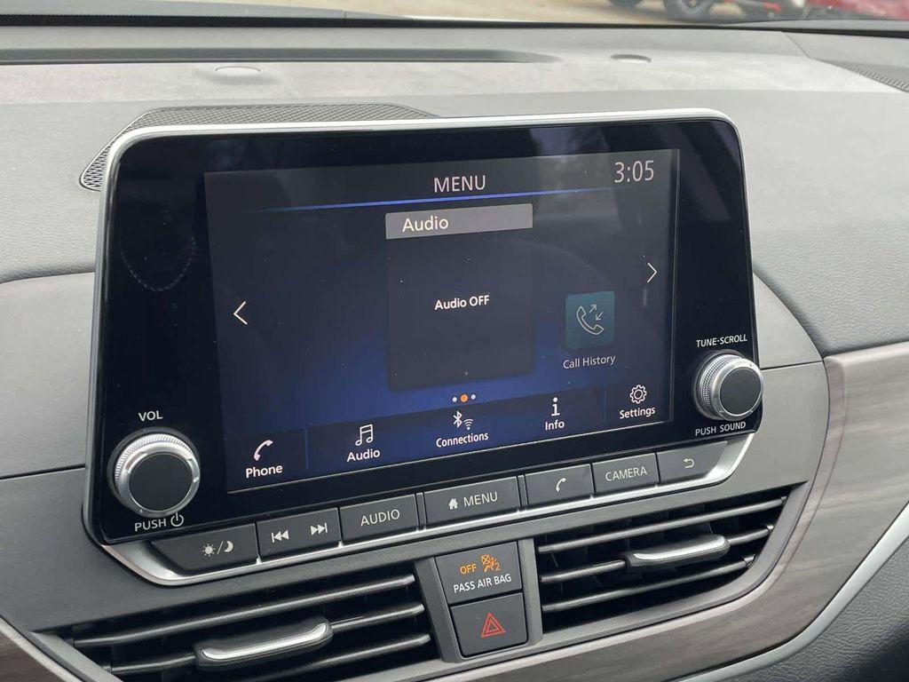 new 2025 Nissan Altima car, priced at $27,572