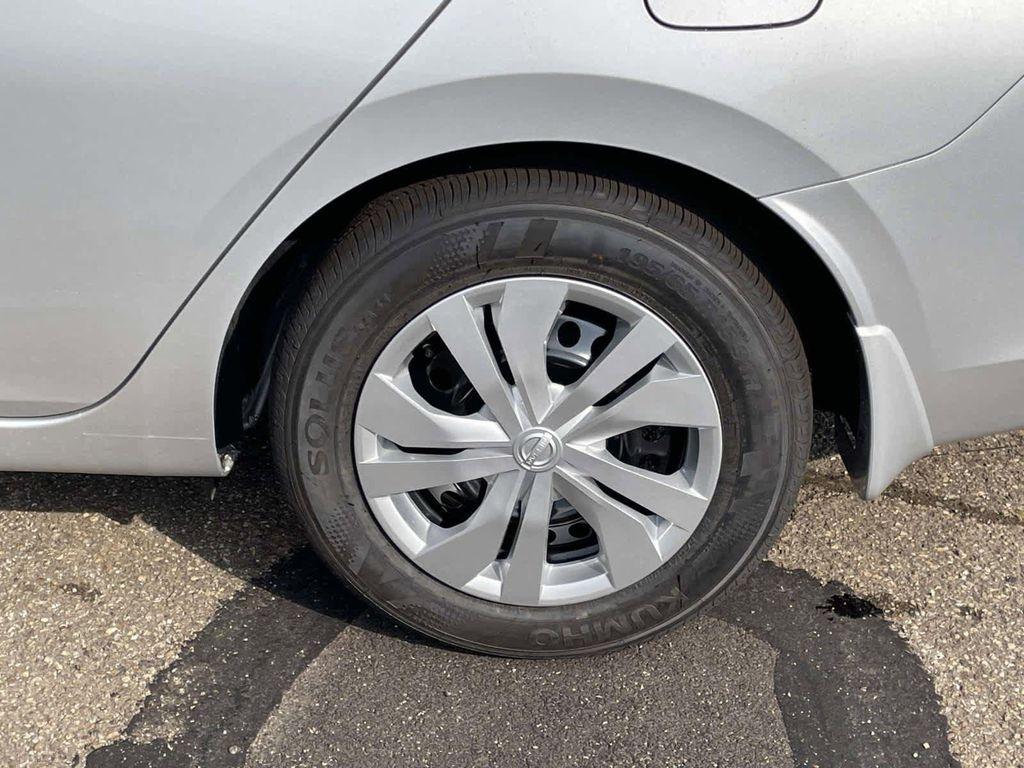 new 2025 Nissan Versa car, priced at $19,919