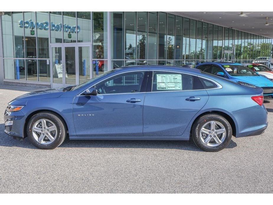 new 2025 Chevrolet Malibu car, priced at $25,499