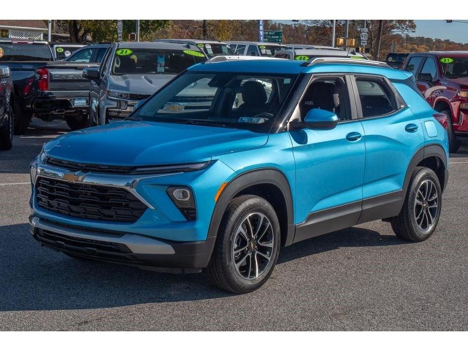 new 2025 Chevrolet TrailBlazer car, priced at $26,499