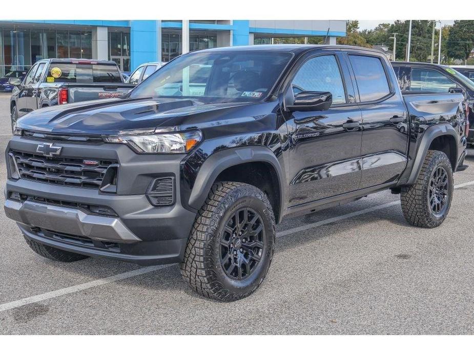 new 2024 Chevrolet Colorado car, priced at $40,199