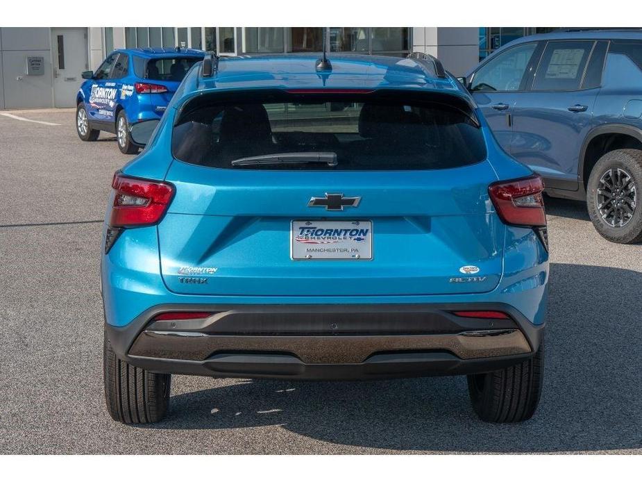 new 2025 Chevrolet Trax car, priced at $26,125