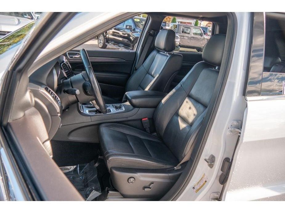 used 2020 Jeep Grand Cherokee car, priced at $27,999