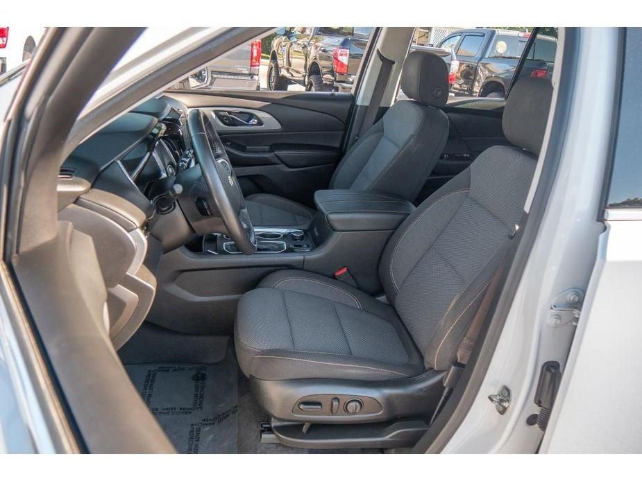 used 2021 Chevrolet Traverse car, priced at $30,999